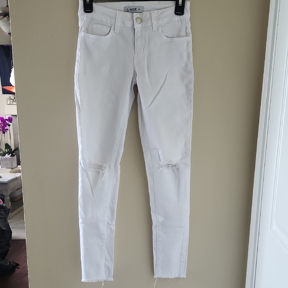 Women's White Distressed Jeans